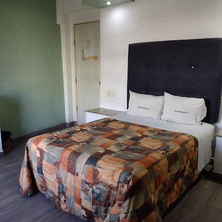 Hotel Metropolitan 과달라하라 외부 사진